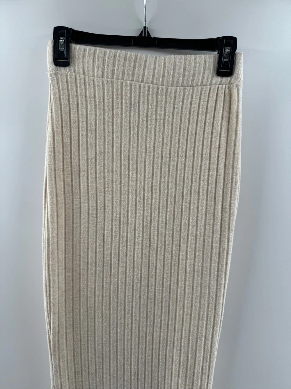 Universal Thread Cream Ribbed Midi Pencil Skirt – Women’s XS - Picture 2 of 6